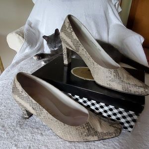 Womens dress heels